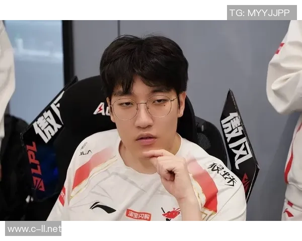 姿态带领T1战胜AL成功晋级四强AL全力以赴TES面临一打三的挑战